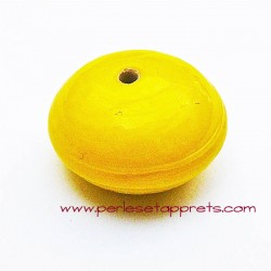 Perle ronde en verre jaune 18mm