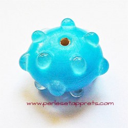Perle ronde picot en verre bleu 18mm
