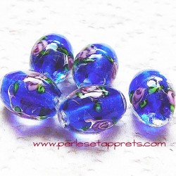 Perle ovale en verre transparent bleu 14mm