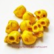 Tête de mort, skull, howlite jaune 10mm, pour bijoux, perles et apprêts