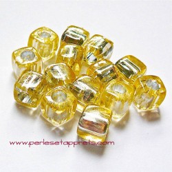 Perle synthétique cube jaune 8mm pour bijoux, perles et apprêts