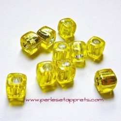 Perle synthétique cube jaune clair 8mm pour bijoux, perles et apprêts