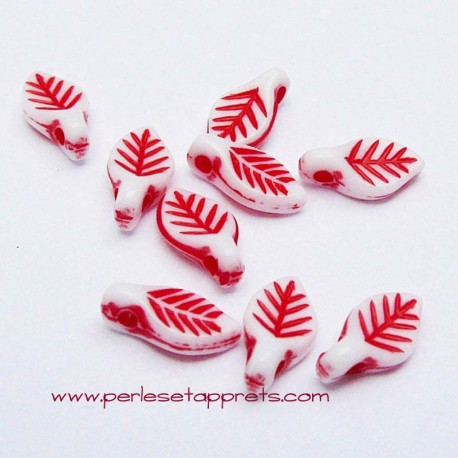 Perle synthétique feuille rouge 10mm pour bijoux, perles et apprêts