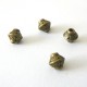 Lot 30 perles intercalaires 6mm cône bronze