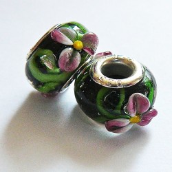 Perle en verre gros trou noir fleur 14mm